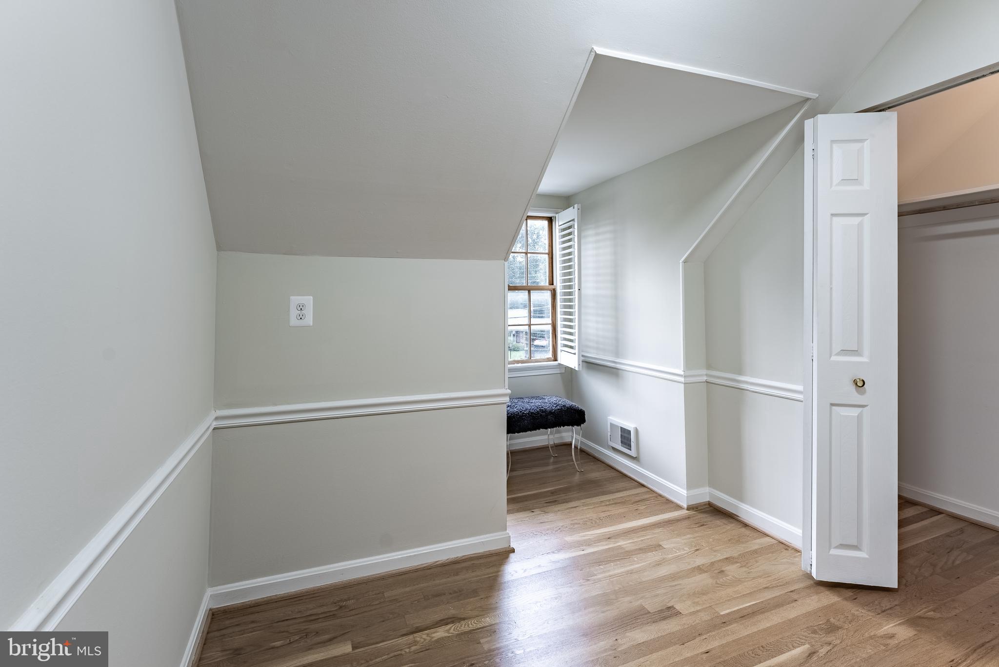4716 Pickett Road Fairfax, VA 22032 - Photo 36 of 64 Gallery Image 36