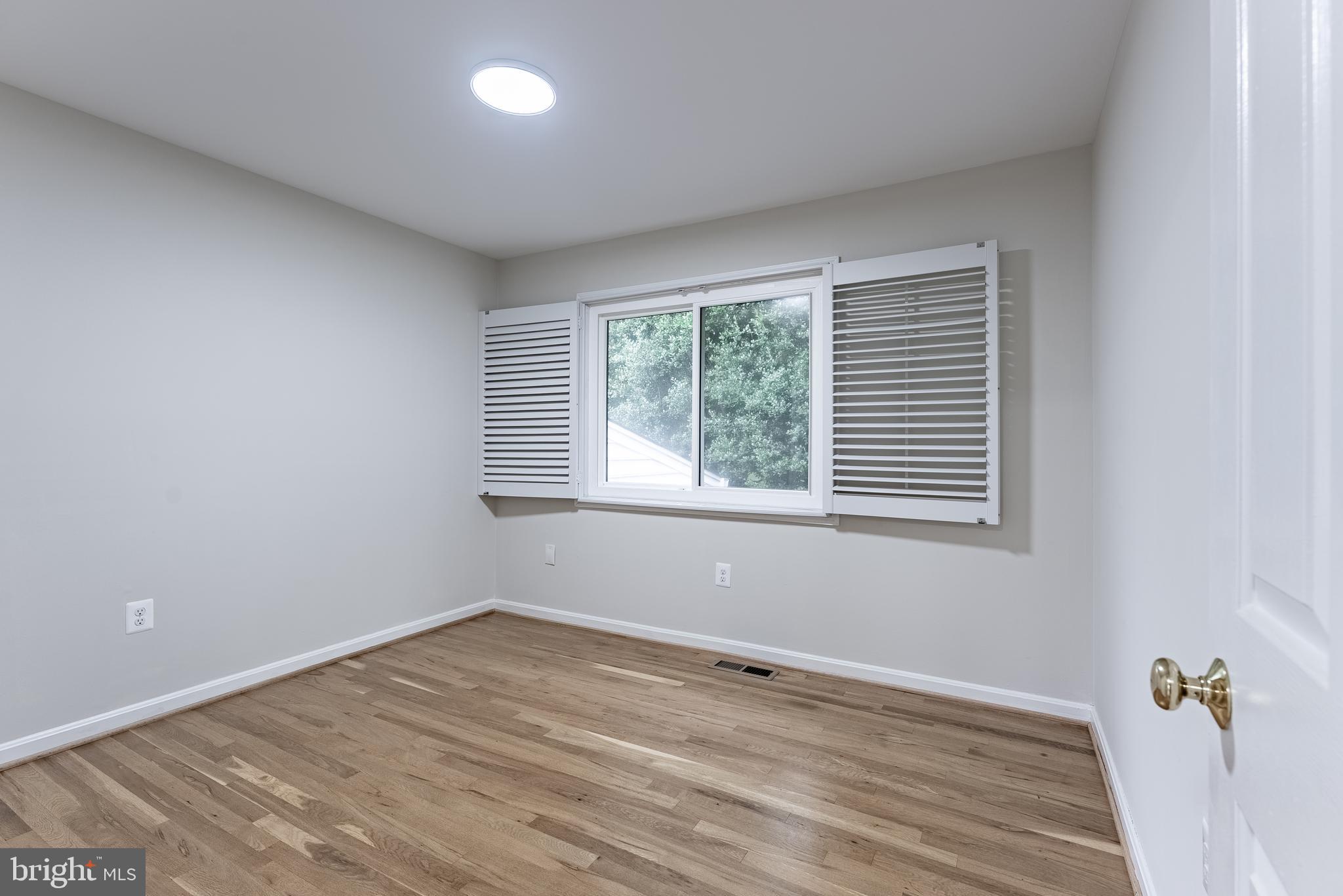 4716 Pickett Road Fairfax, VA 22032 - Photo 43 of 64 Gallery Image 43