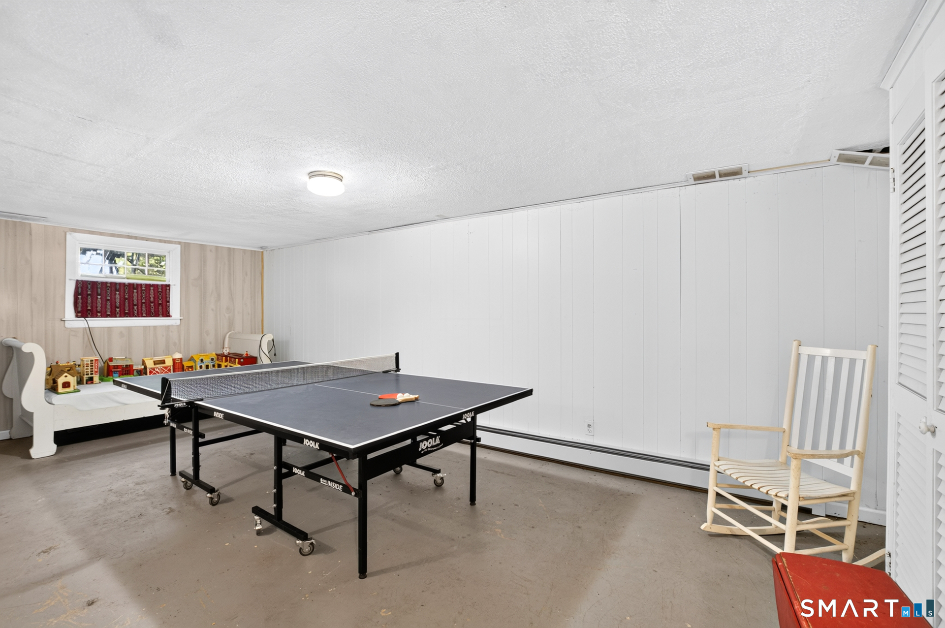 293 Firetown Road Simsbury, CT 06070 - Photo 29 of 40