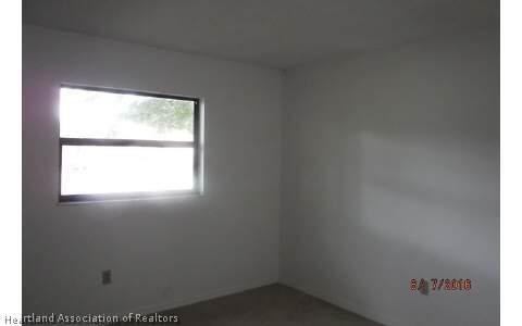 118 Loquat Road Northwest Lake Placid, FL 33852 - Photo 8 of 13 Gallery Image 8