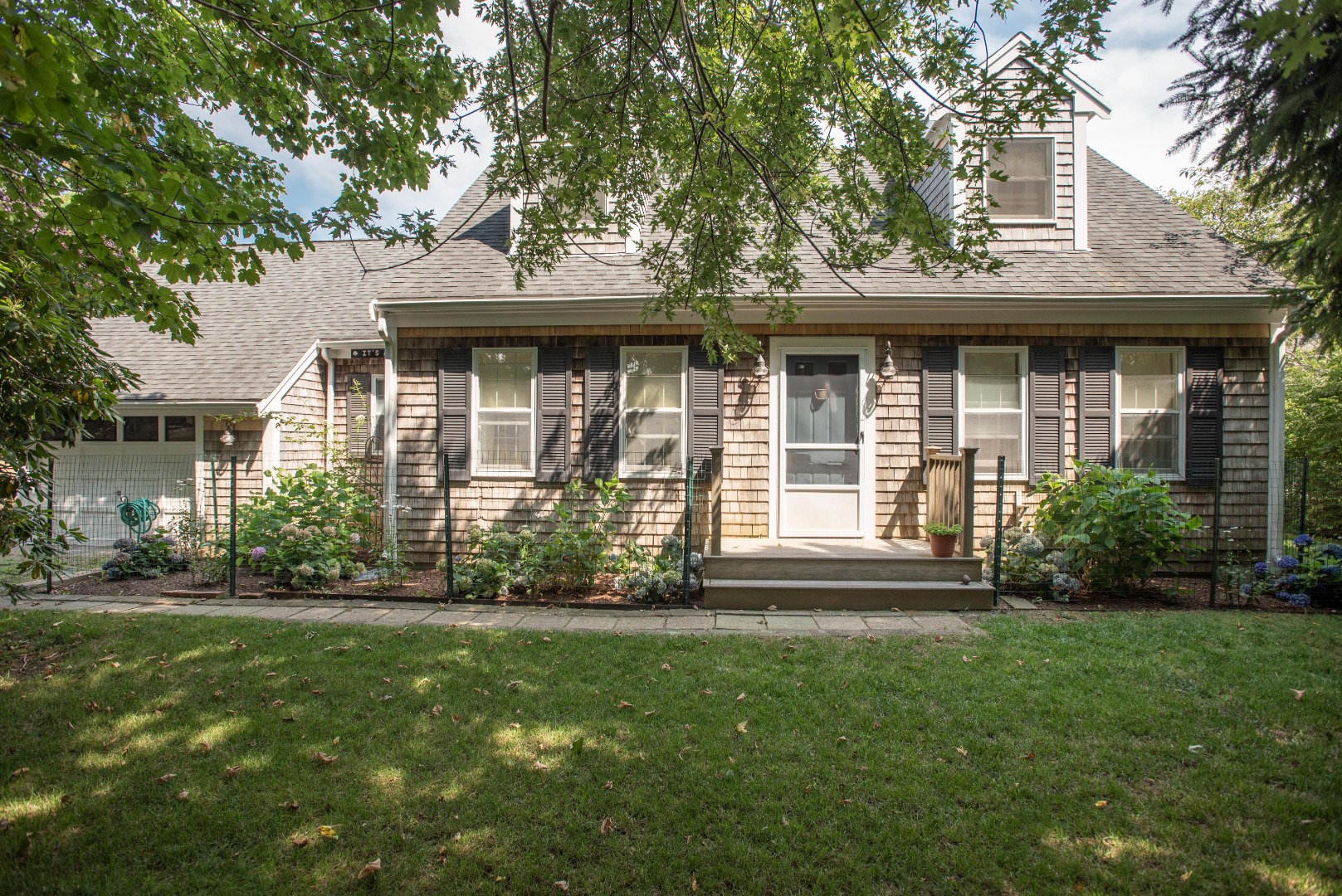 38 Appleton Road Nantucket, MA 02554 - Photo 2 of 28 Gallery Image 2