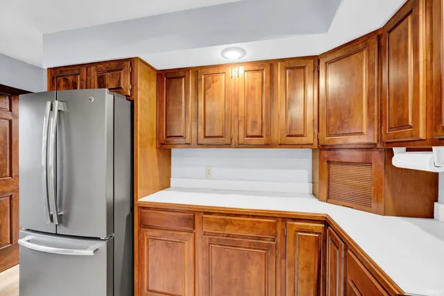 $342,000 | 8211 Yorkridge Drive, Newburgh, IN 47630