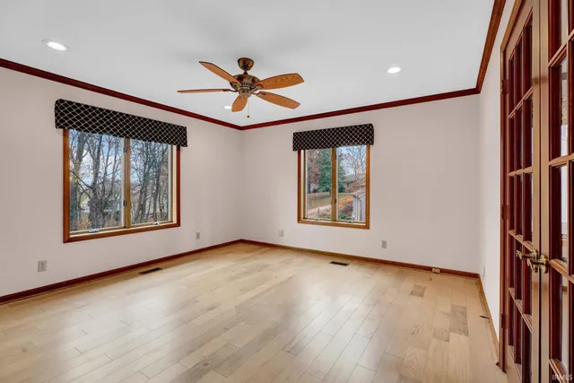 $342,000 | 8211 Yorkridge Drive, Newburgh, IN 47630