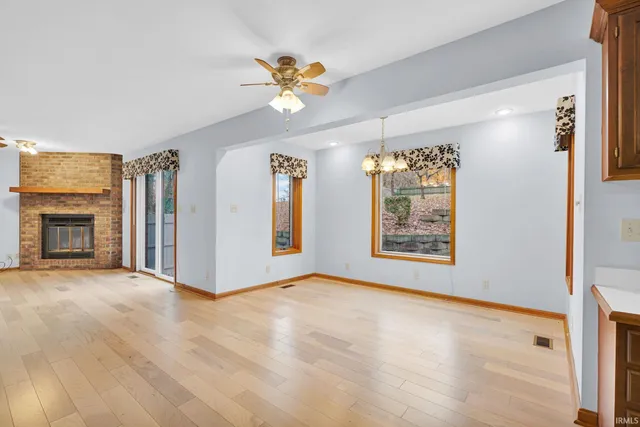 $342,000 | 8211 Yorkridge Drive, Newburgh, IN 47630