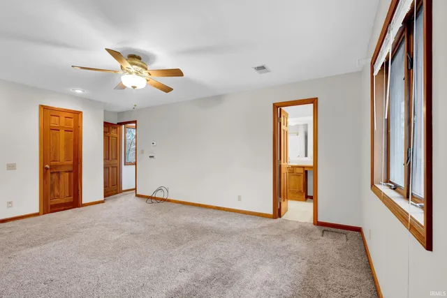 $342,000 | 8211 Yorkridge Drive, Newburgh, IN 47630