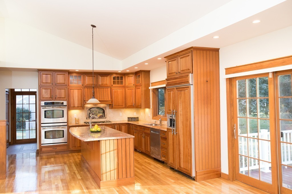 18 Snake Brook Road Wayland, MA 01778 - Photo 3 of 21 Gallery Image 3