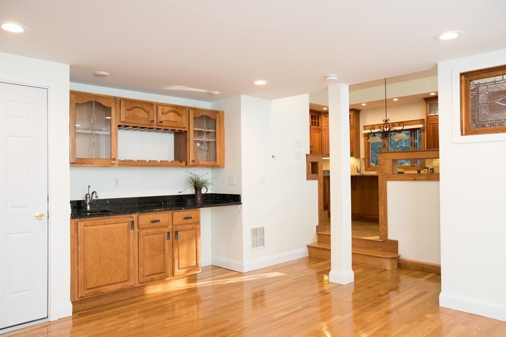 18 Snake Brook Road Wayland, MA 01778 - Photo 4 of 21 Gallery Image 4