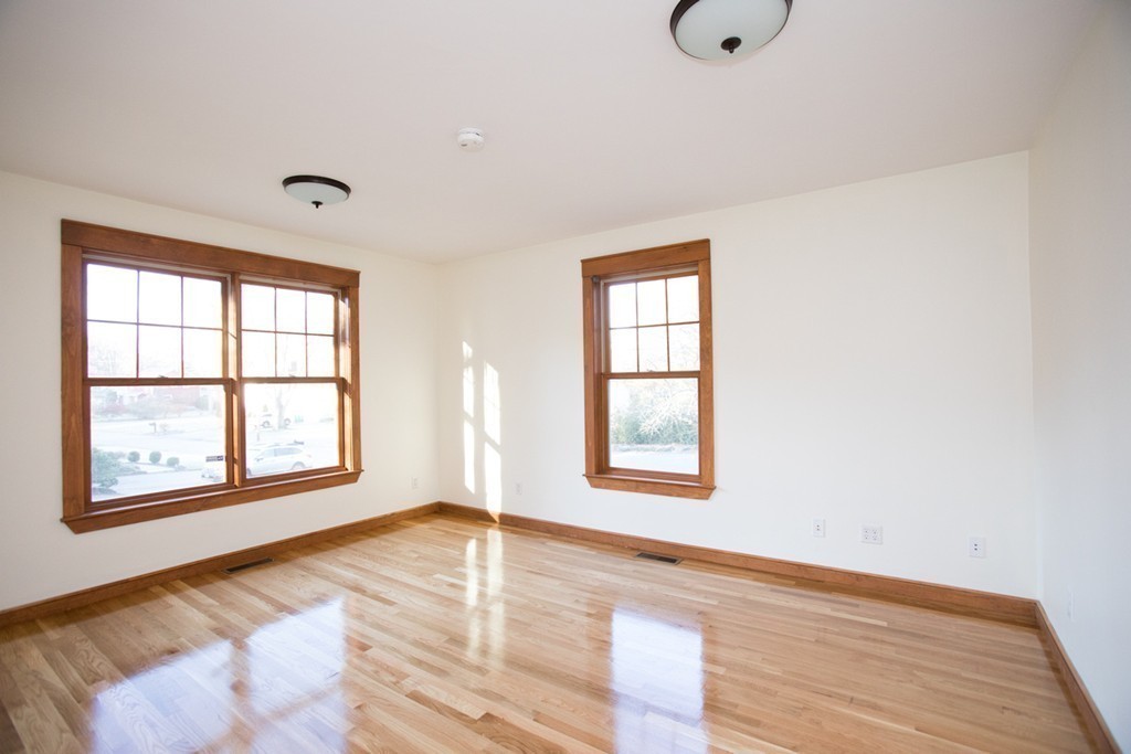 18 Snake Brook Road Wayland, MA 01778 - Photo 6 of 21 Gallery Image 6
