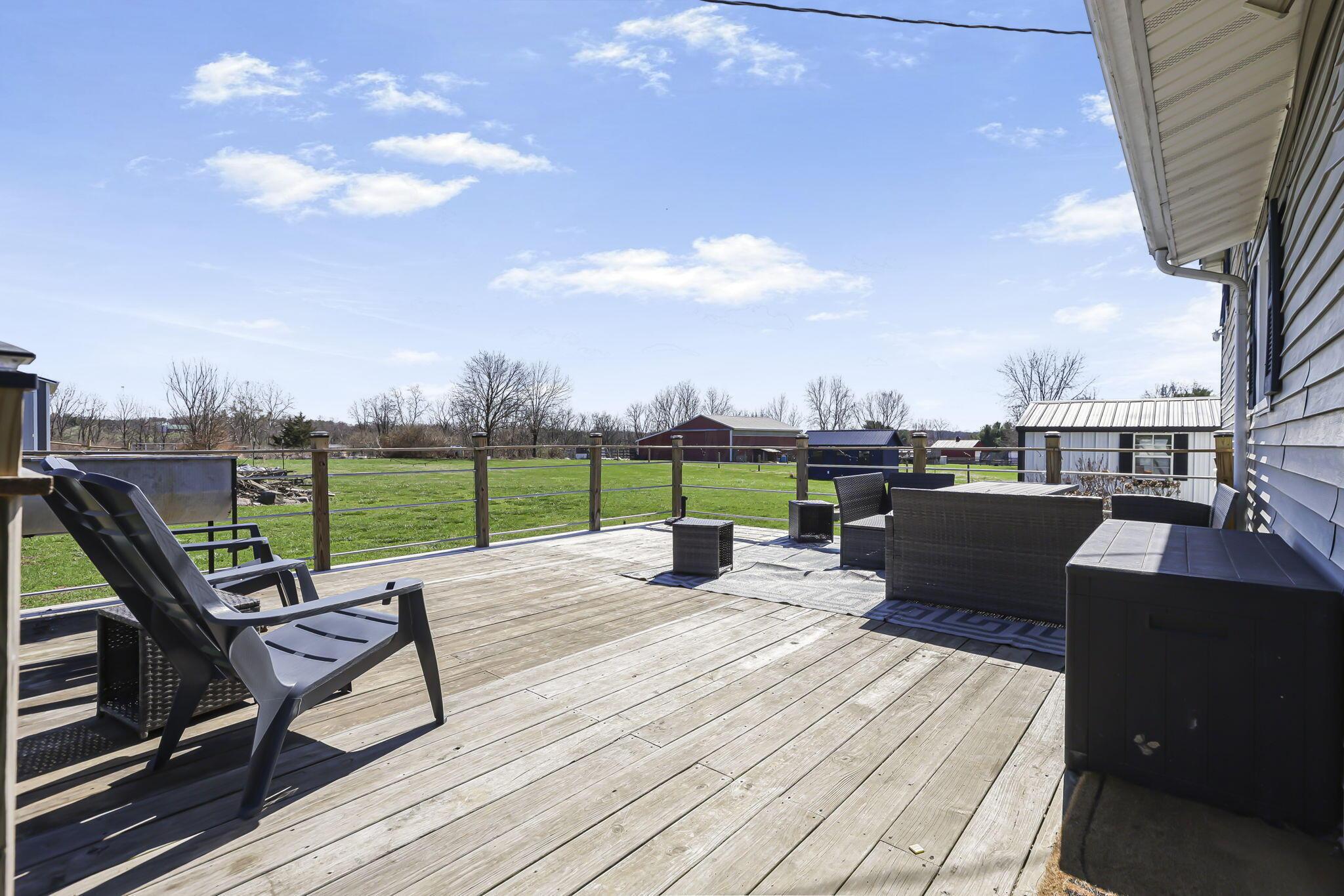 25864 Shoemaker Road Circleville, OH 43113 - Photo 49 of 85 Deck