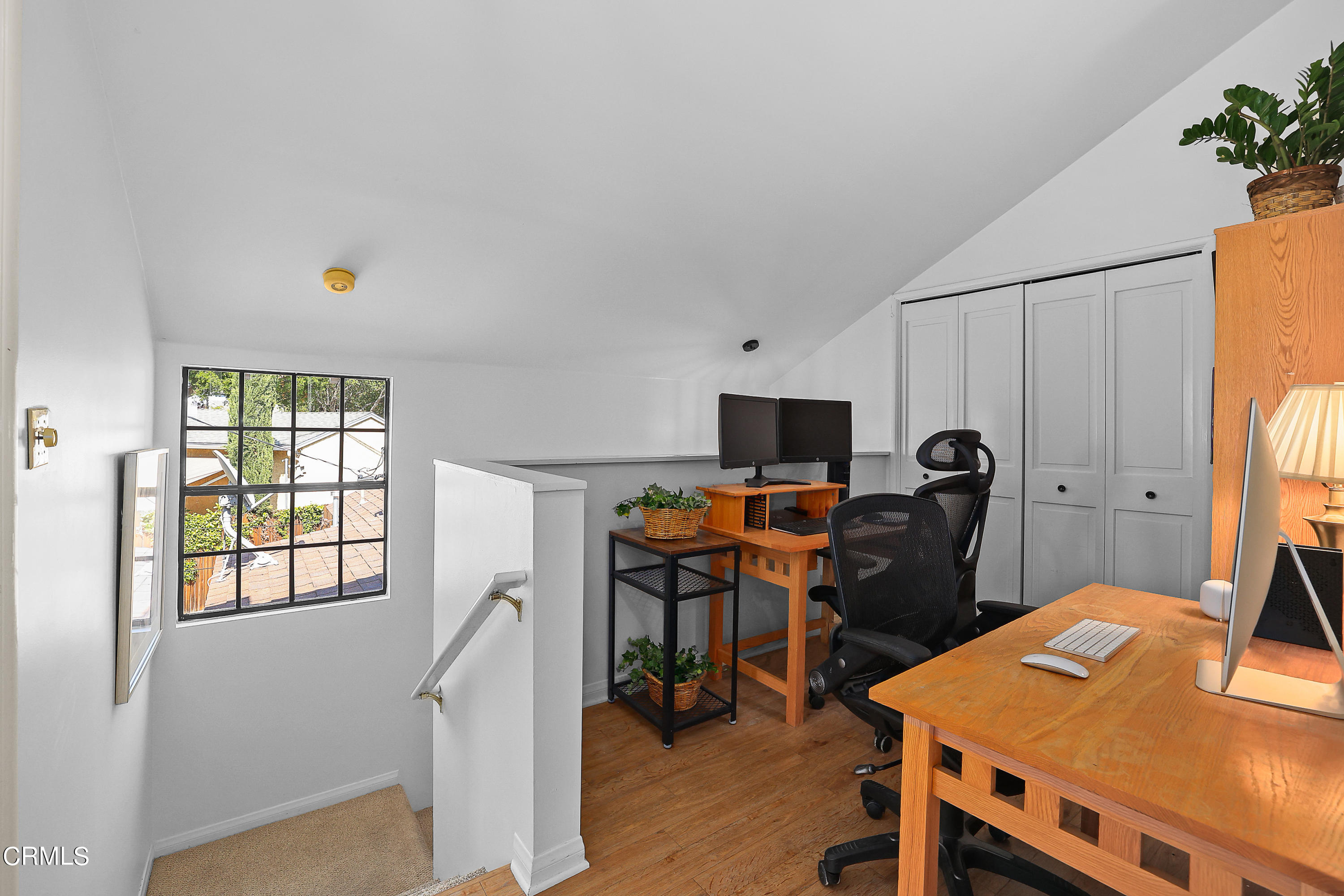 1210 Oak Cir Drive Glendale, CA 91208 - Photo 13 of 27 Print_25