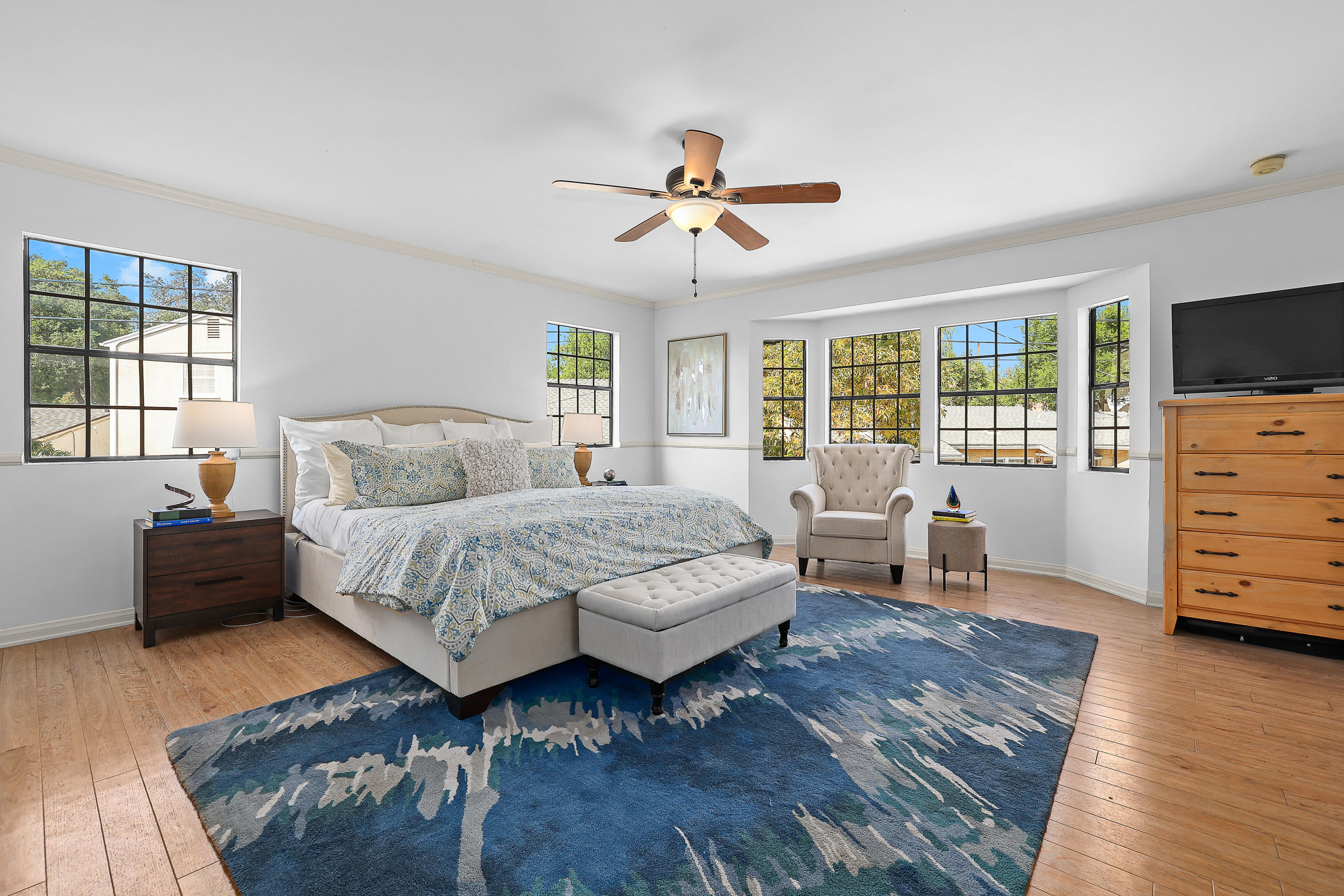 1210 Oak Cir Drive Glendale, CA 91208 - Photo 15 of 27 Print_27