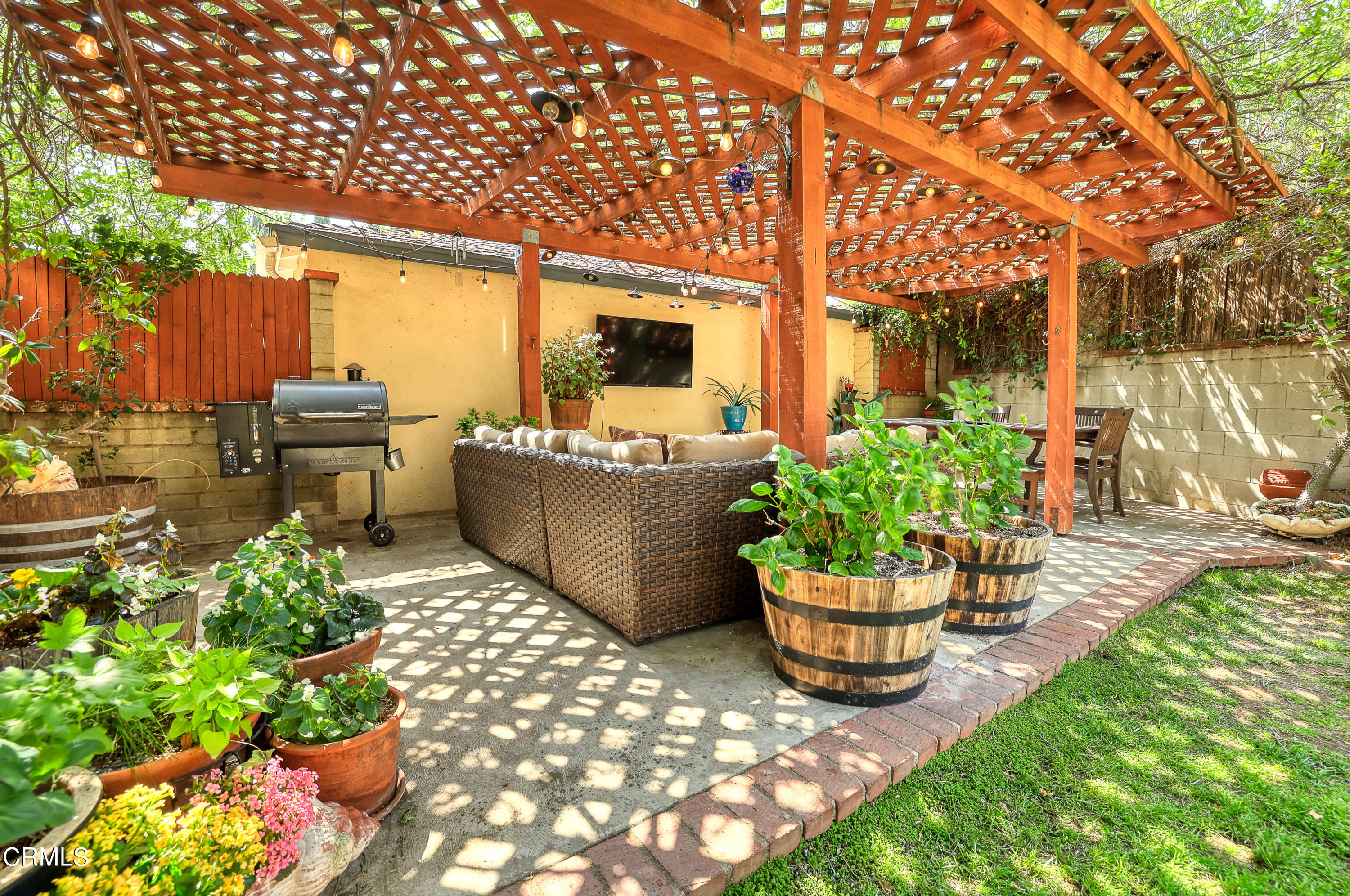 1210 Oak Cir Drive Glendale, CA 91208 - Photo 24 of 27 Print_35