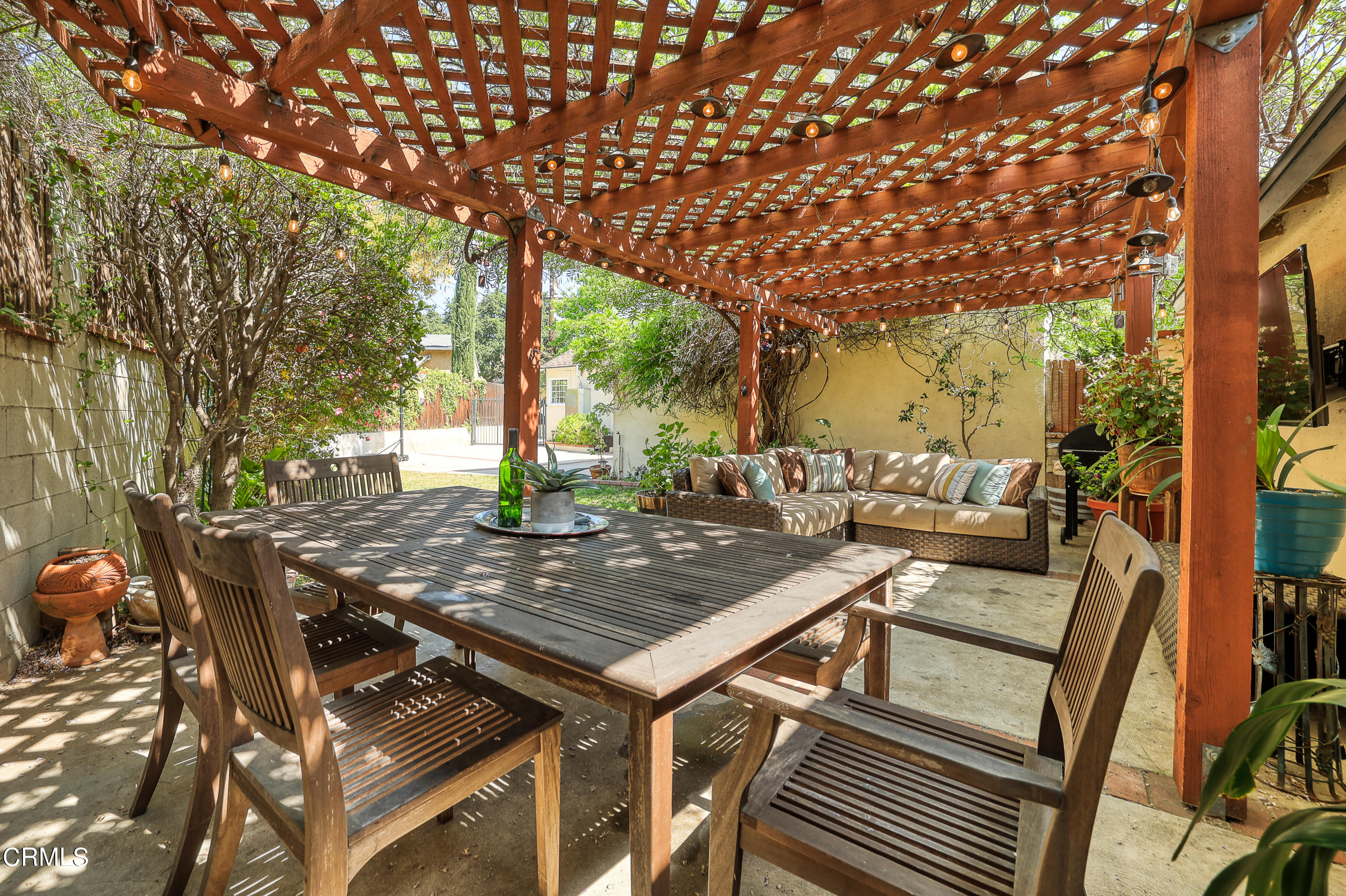 1210 Oak Cir Drive Glendale, CA 91208 - Photo 25 of 27 Print_36