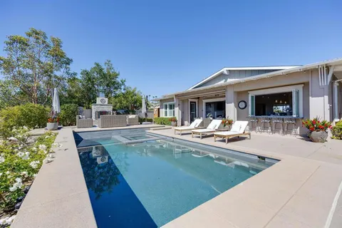 $4,195,000 | 900 Channel Island Drive, Encinitas, CA 92024