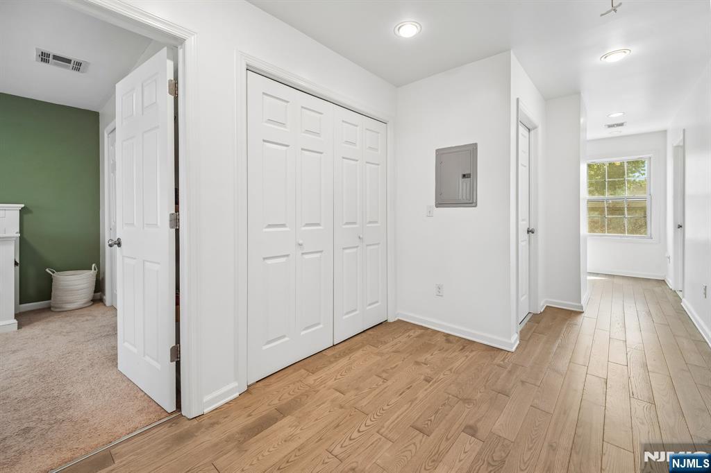 73 Forest Place Rochelle Park, NJ 07662 - Photo 16 of 34