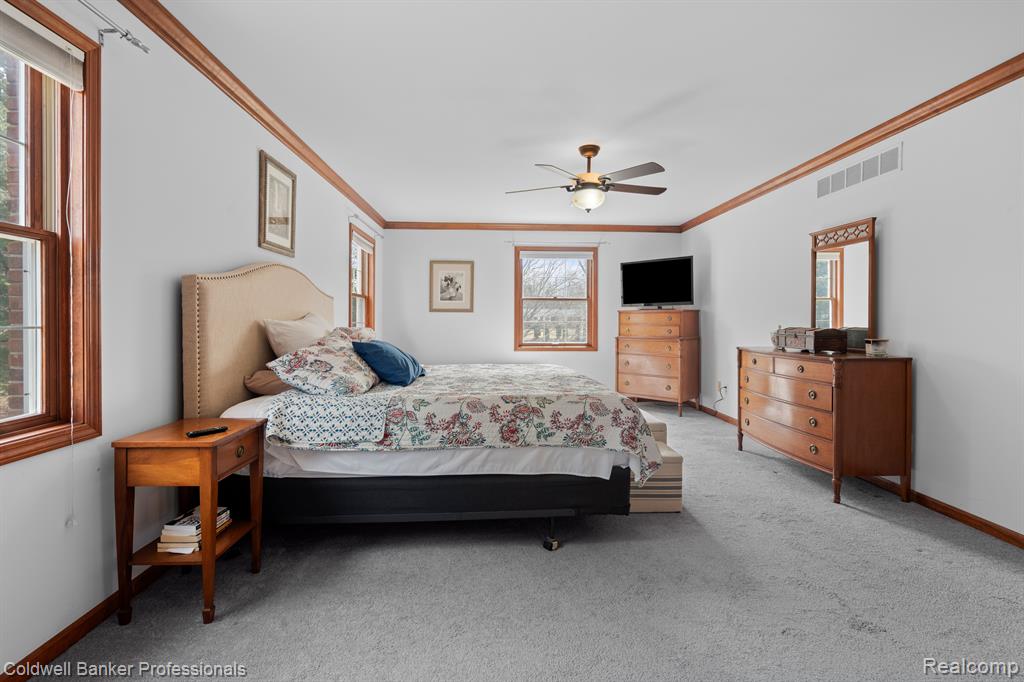 6253 7 Mile Road South Lyon, MI 48178 - Photo 24 of 72 Gallery Image 24