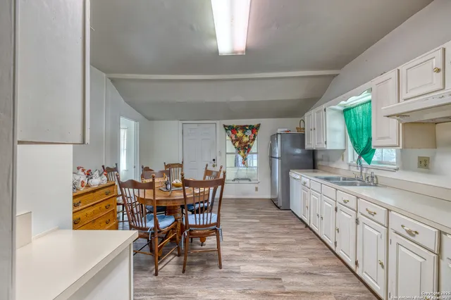 $155,000 | 137 West Garden Street, Uvalde, TX 78801