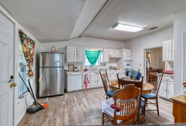 $155,000 | 137 West Garden Street, Uvalde, TX 78801