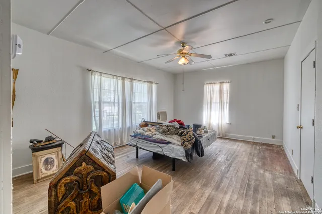 $155,000 | 137 West Garden Street, Uvalde, TX 78801