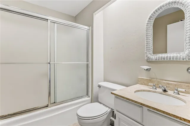 a view of parking area