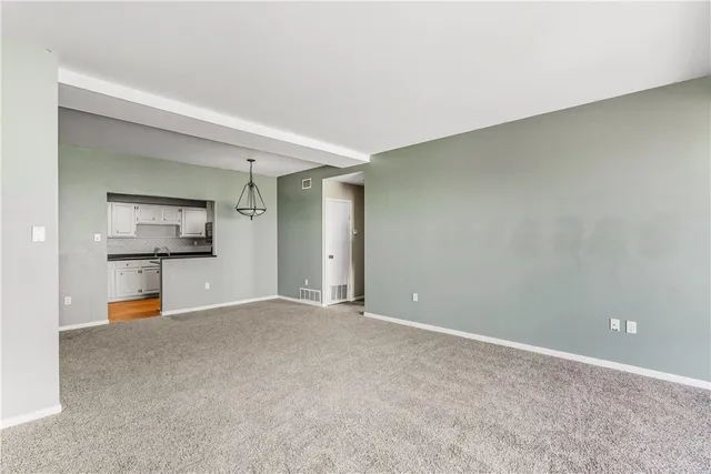 a view of empty room