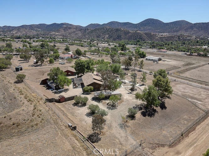 35502 Voss Road Agua Dulce, CA 91390 - Photo 5 of 60