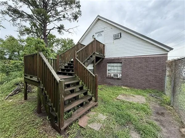 $800 | 412 Magnolia Avenue, Unit B, Boutte, LA 70039