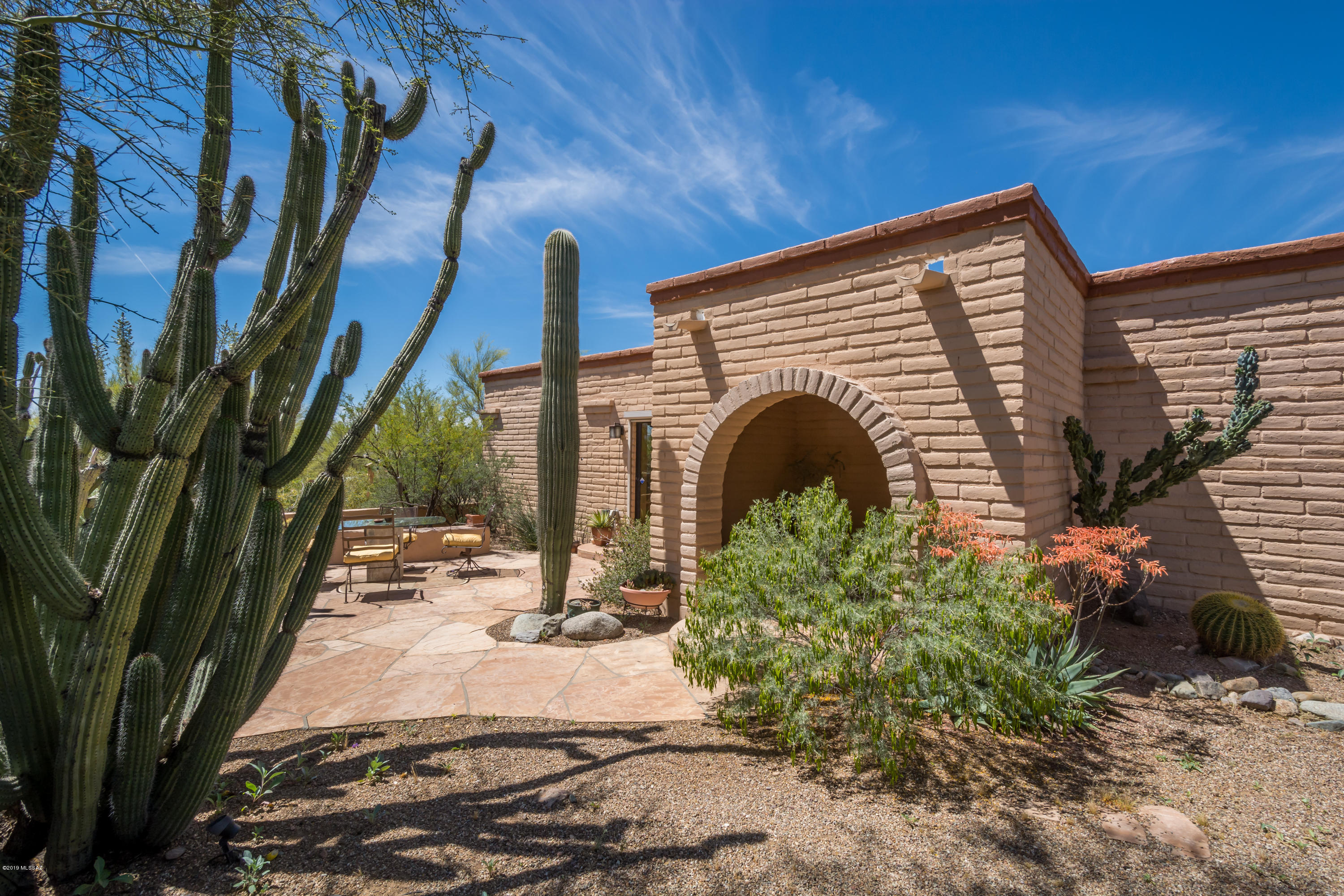 6501 North Montebella Road Tucson, AZ 85704 - Photo 2 of 50 Gallery Image 2