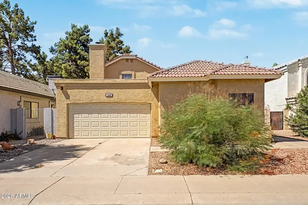 $579,900 | 184 South Willow Creek Street, Chandler, AZ 85225