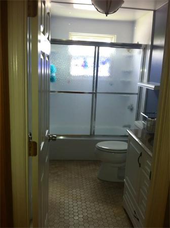 4 Walker Road, Unit 5 North Andover, MA 01845 - Photo 4 of 7 Gallery Image 4