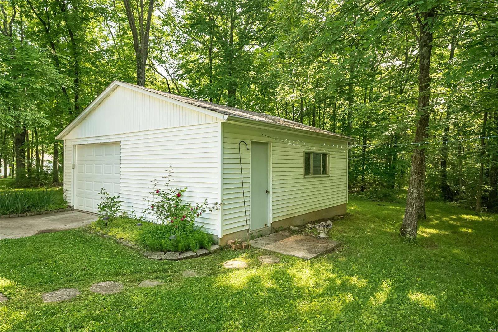 40 Timberland Drive Foristell, MO 63348 - Photo 17 of 20