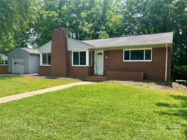 $250,000 | 117 Silver Creek Road, Morganton, NC 28655