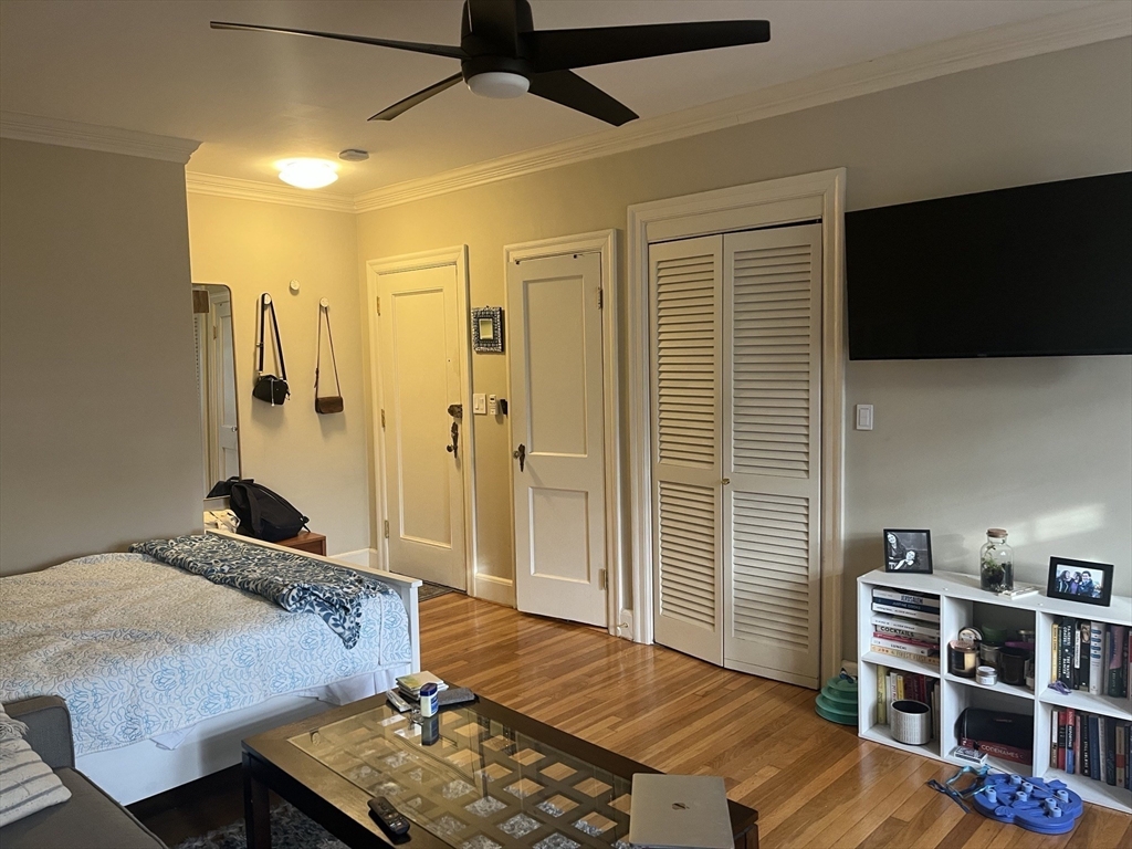 393 Broadway, Unit 1 Cambridge, MA 02139 - Photo 3 of 8