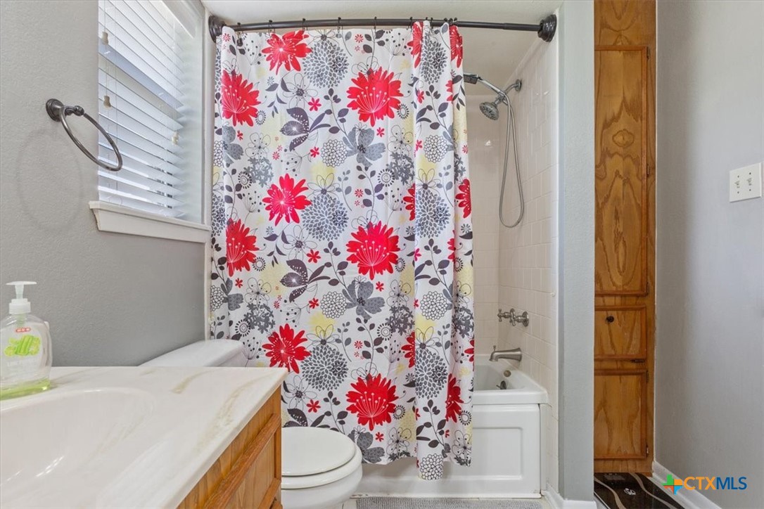 11510 South Whitehall Road Moody, TX 76557 - Photo 16 of 26