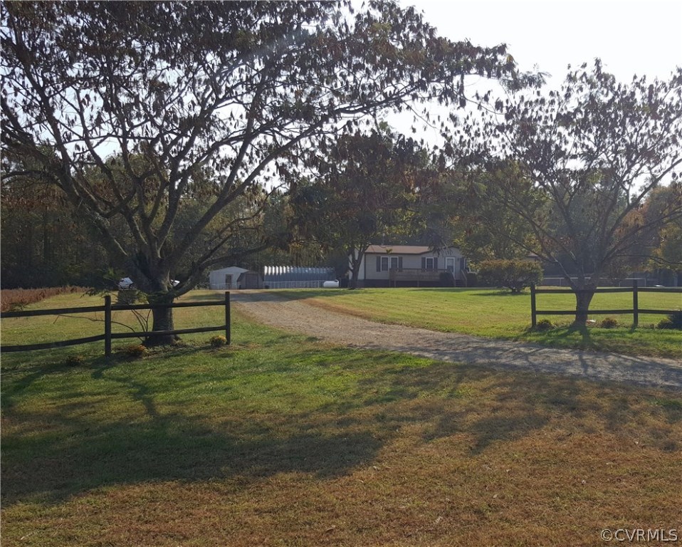 22205 Barnes Road Dinwiddie, VA 23841 - Photo 3 of 19 Gallery Image 3