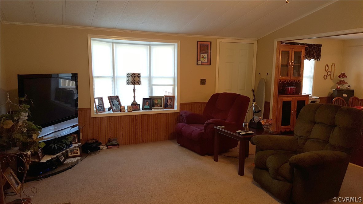 22205 Barnes Road Dinwiddie, VA 23841 - Photo 10 of 19 Gallery Image 10