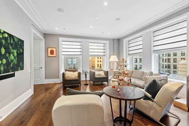 $1,750,000 | 159 East Walton Place, Unit 5C, Chicago, IL 60611