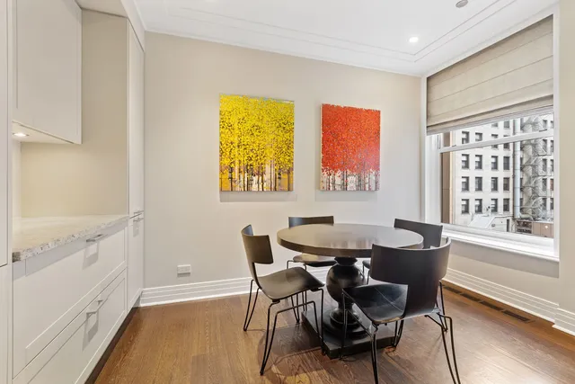 $1,750,000 | 159 East Walton Place, Unit 5C, Chicago, IL 60611