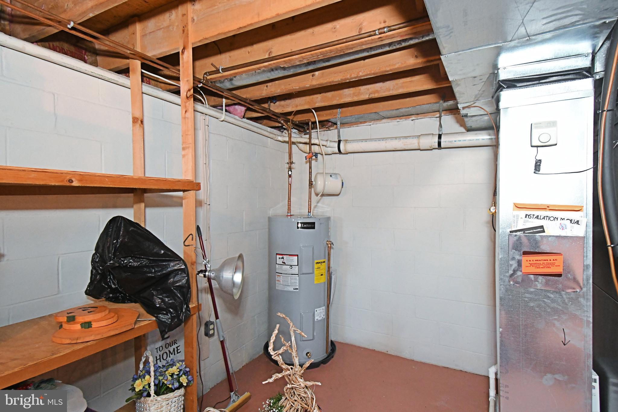 700 Alexander Drive Hatfield, PA 19440 - Photo 47 of 57 a utility room with dryer and washer