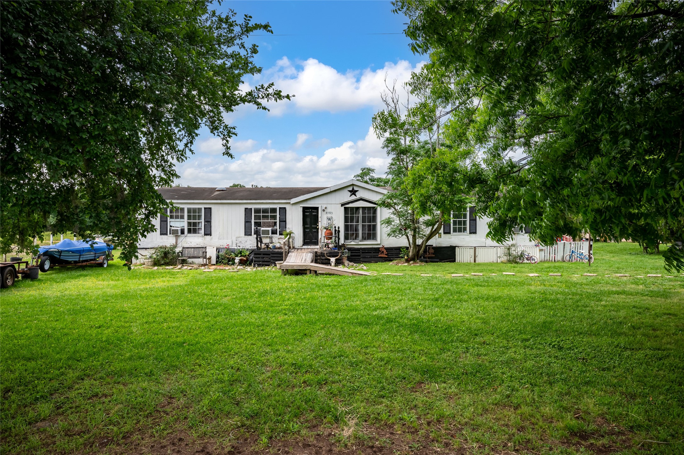 33703 Reynolds Road Fulshear, TX 77441 - Photo 5 of 18