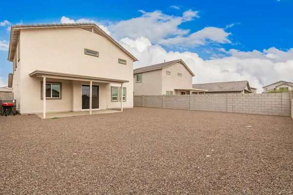 $2,700 | 8421 West Atlantis Way, Tolleson, AZ 85353