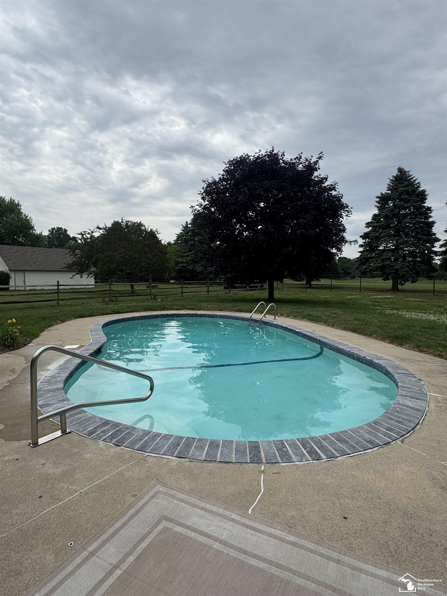 1461 Smith Road Temperance, MI 48182 - Photo 4 of 69