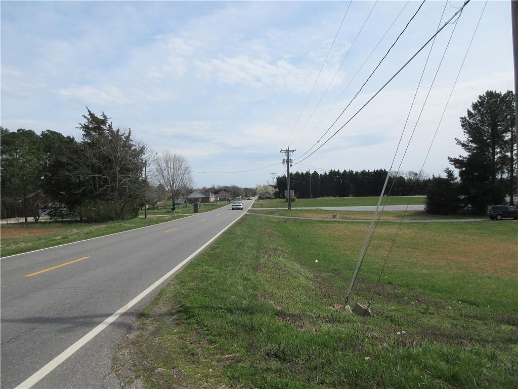 1560 Floyd Baker Road, Unit 1 Conover, NC 28613 - Photo 7 of 8 Gallery Image 7