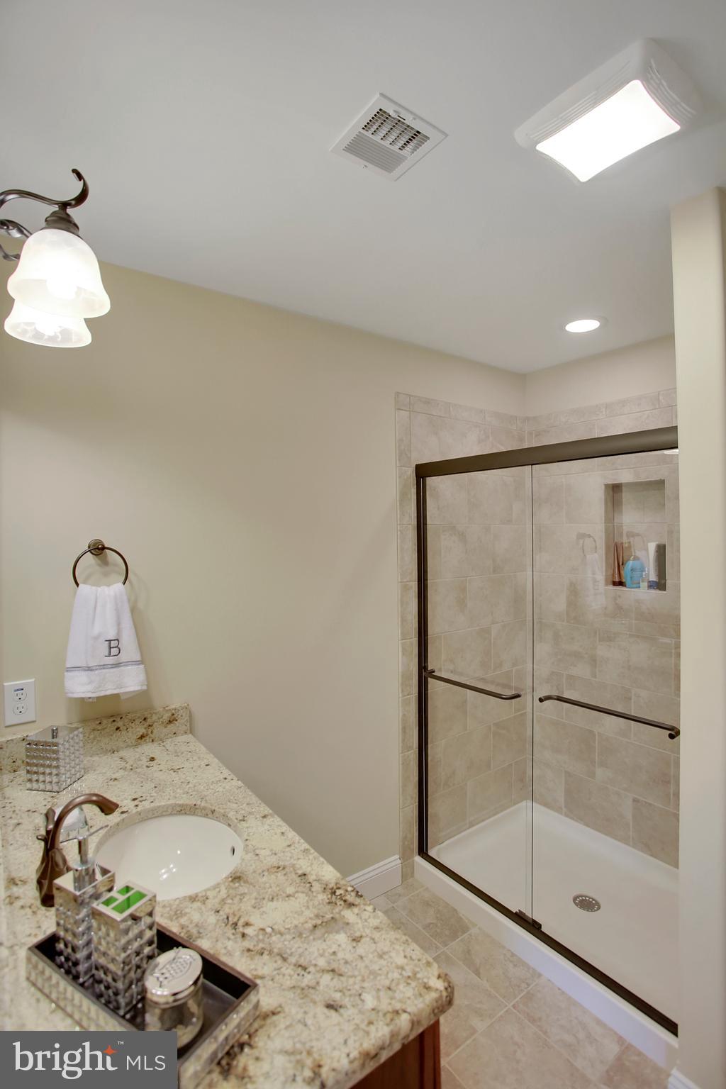 2747 Colonial Road Harrisburg, PA 17112 - Photo 31 of 40 Gallery Image 31