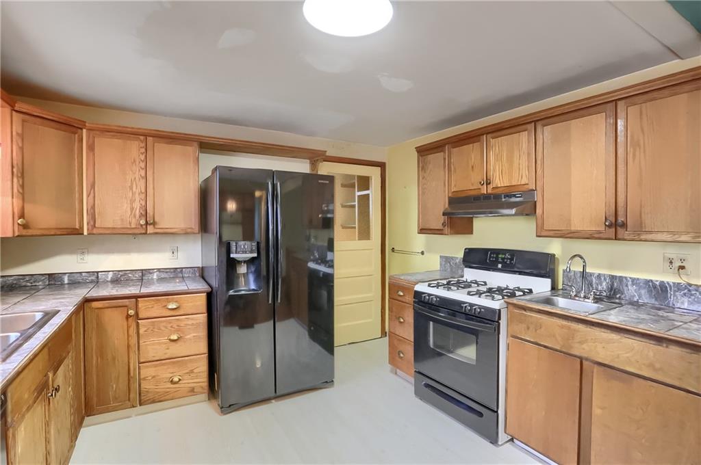 87 Bellview Circle McKees Rocks, PA 15136 - Photo 11 of 27 Gallery Image 11
