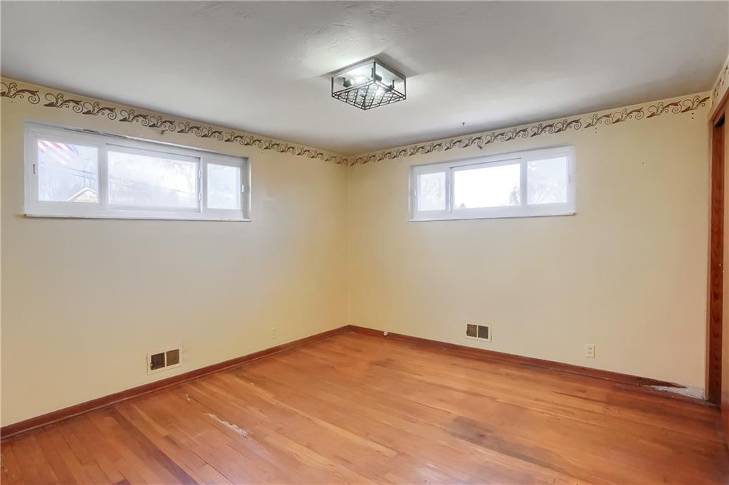 87 Bellview Circle McKees Rocks, PA 15136 - Photo 14 of 27 Gallery Image 14