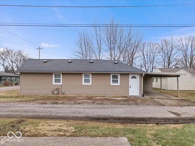 $189,000 | 212 East High Street, Fortville, IN 46040