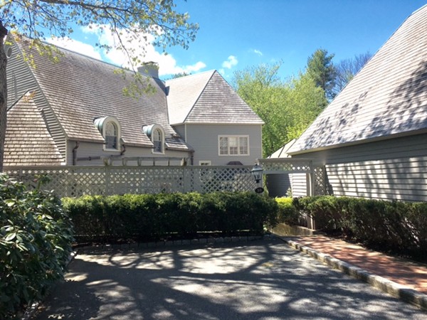 10 Phillips Pond Road, Unit 10 Natick, MA 01760 - Photo 1 of 29 Gallery Image 1
