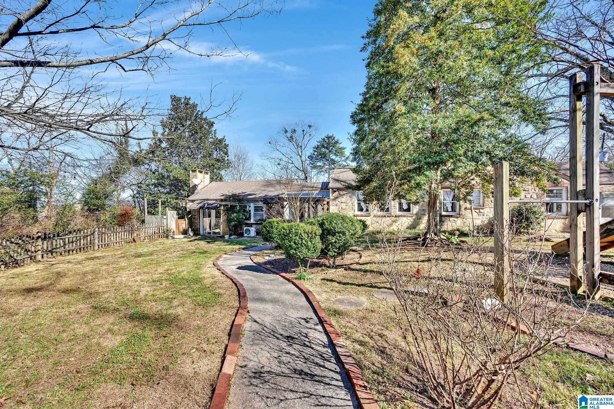 636 Ridge Top Circle Birmingham, AL 35206 - Photo 28 of 35 Gallery Image 28