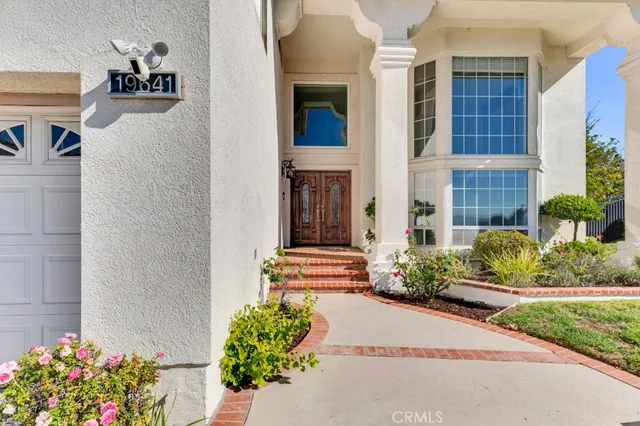 $1,625,000 | 19641 Falcon Ridge Way, Porter Ranch, CA 91326